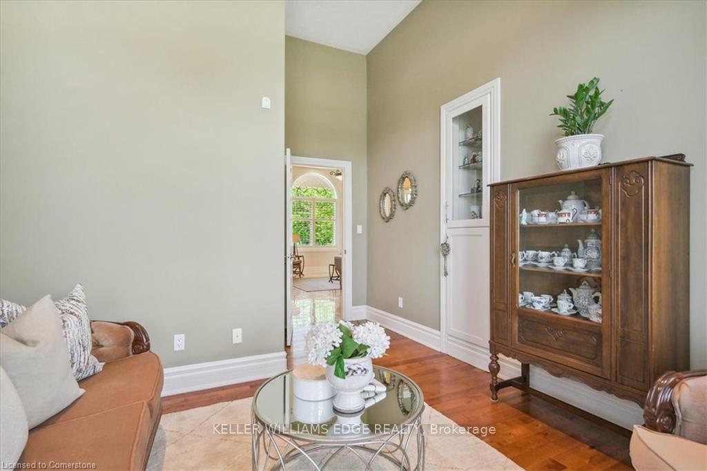 Photo 8 of 9893 Dickenson Road W, Hamilton, Mount Hope — HOMEH