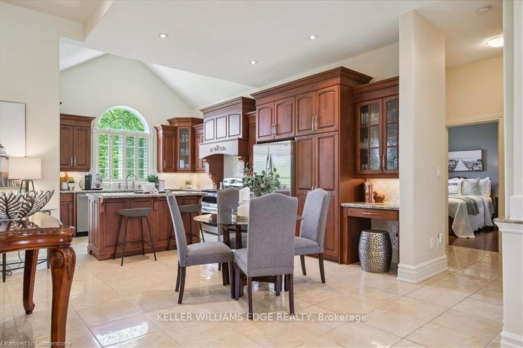 Photo 14 of 9893 Dickenson Road W, Hamilton, Mount Hope — HOMEH