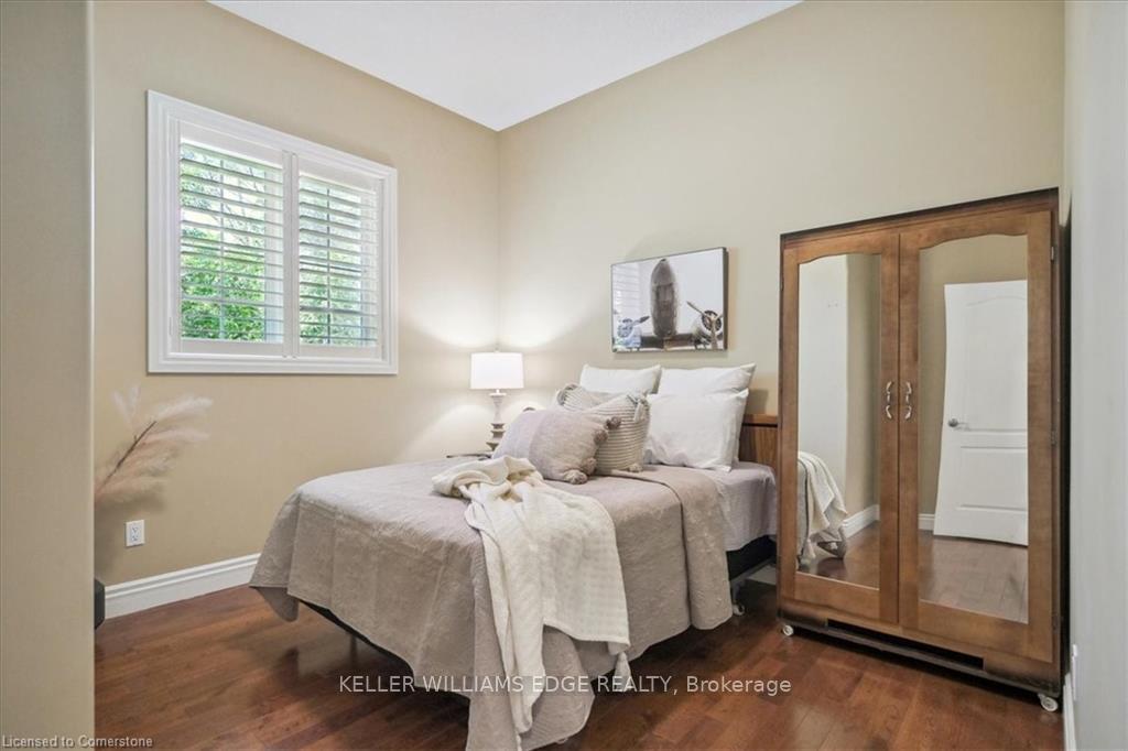 Photo 21 of 9893 Dickenson Road W, Hamilton, Mount Hope — HOMEH