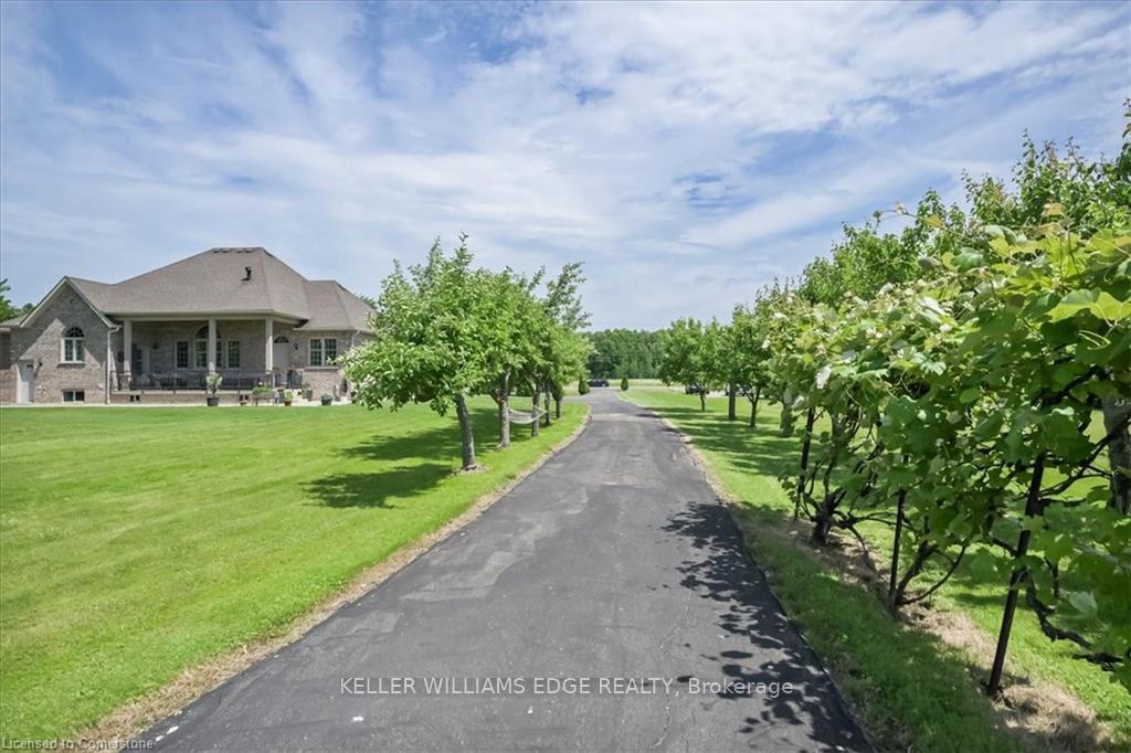 Photo 34 of 9893 Dickenson Road W, Hamilton, Mount Hope — HOMEH