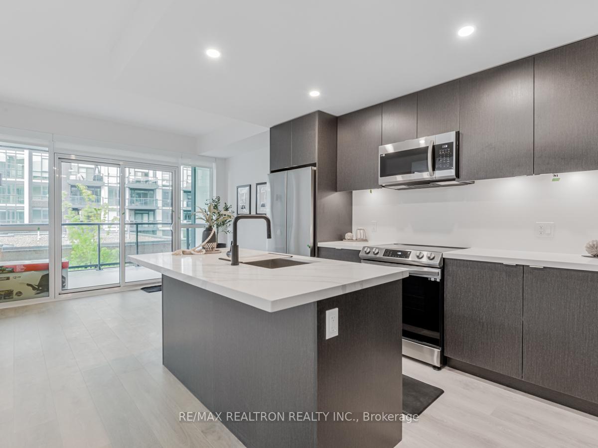 Photo 1 of Unit 229, 415 Sea Ray Avenue, Innisfil, Rural Innisfil — HOMEH