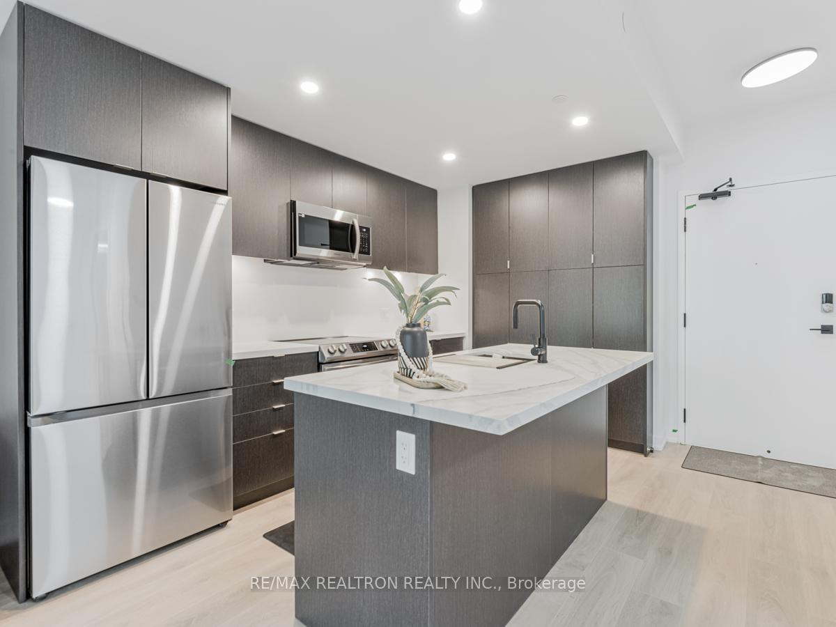 Photo 2 of Unit 229, 415 Sea Ray Avenue, Innisfil, Rural Innisfil — HOMEH