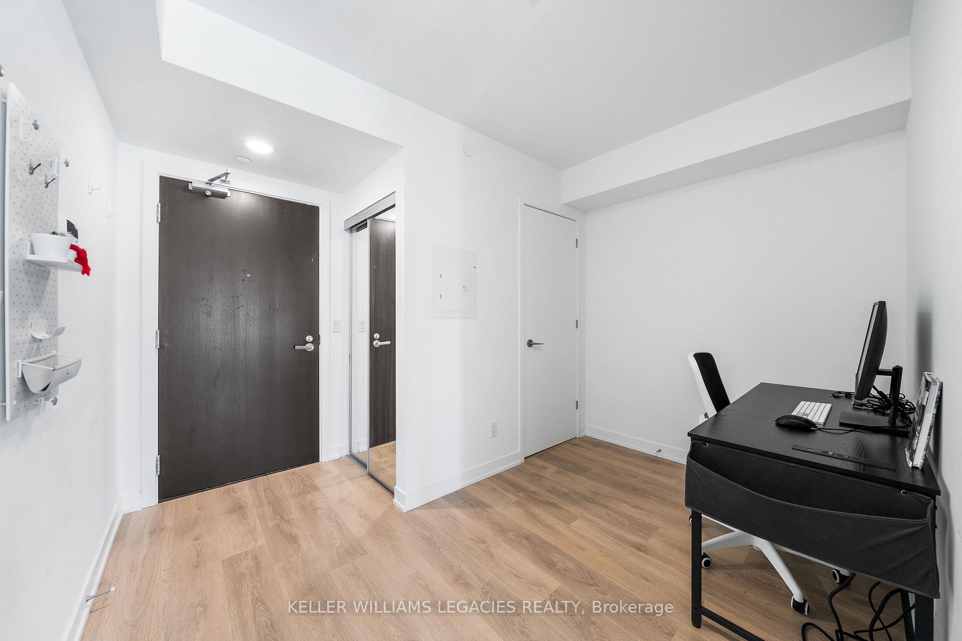Photo 2 of Unit 1211, 501 Yonge Street, Toronto, Church-Yonge Corridor — HOMEH