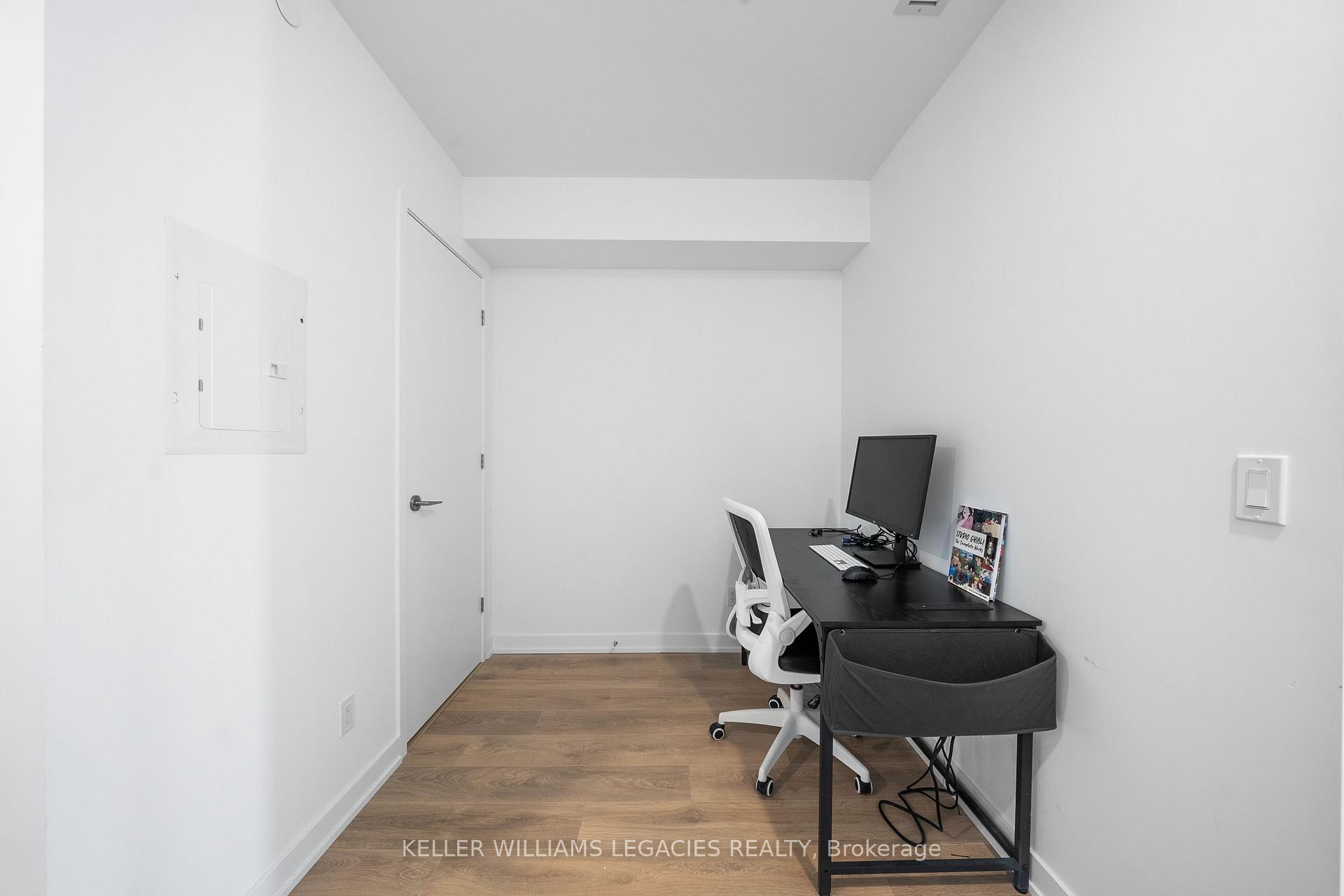 Photo 13 of Unit 1211, 501 Yonge Street, Toronto, Church-Yonge Corridor — HOMEH