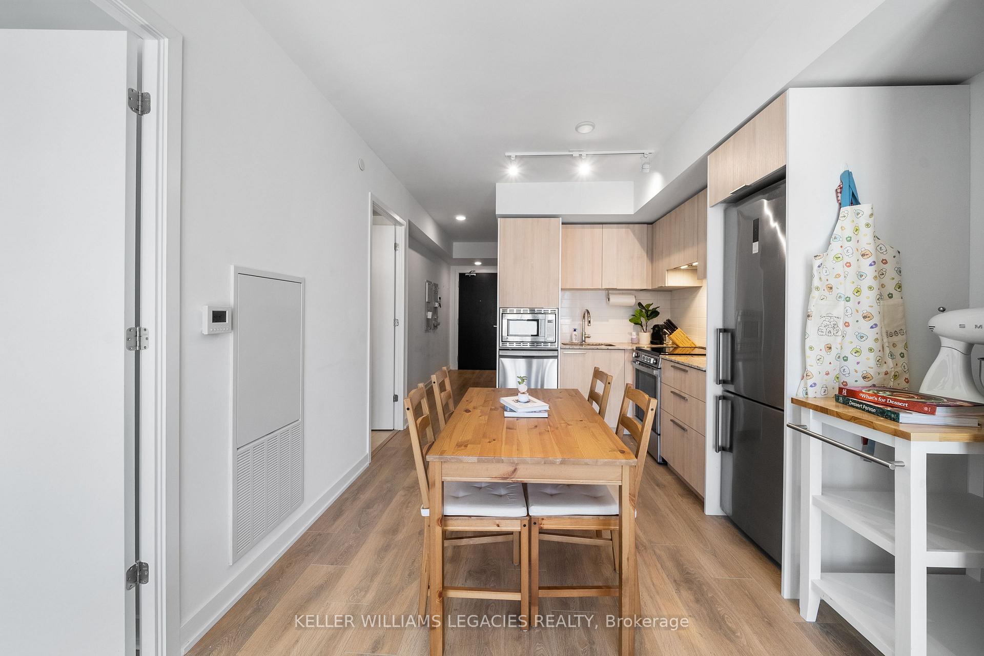 Photo 8 of Unit 1211, 501 Yonge Street, Toronto, Church-Yonge Corridor — HOMEH