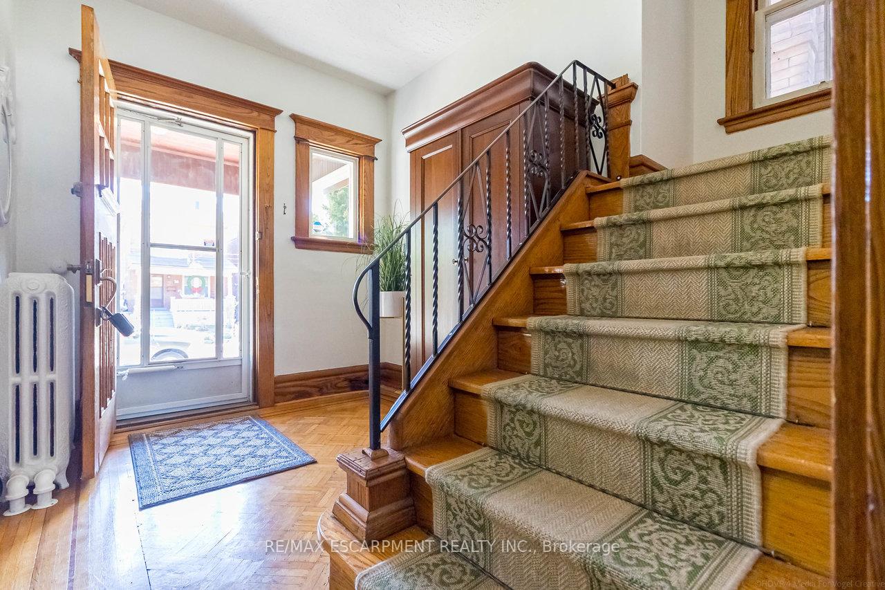 Photo 10 of 27 Elm Street, Hamilton, St. Clair — HOMEH