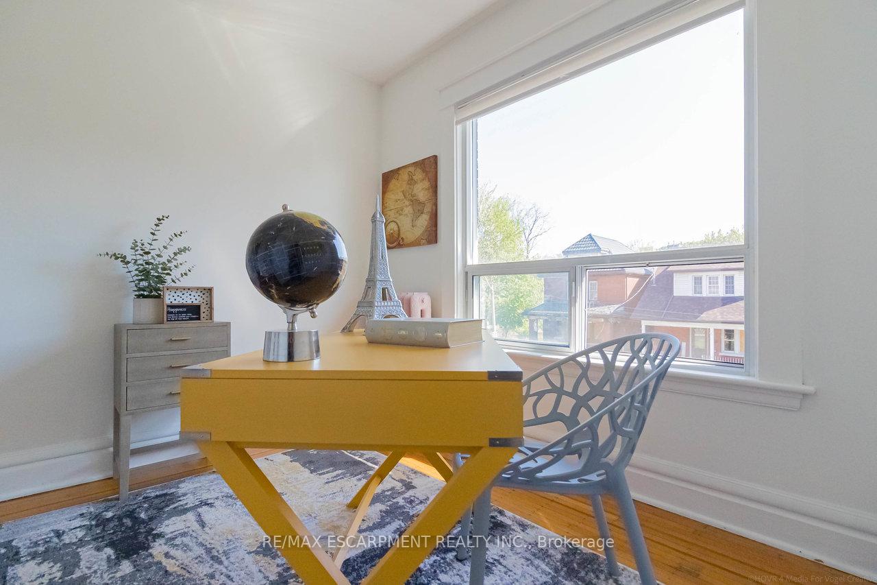 Photo 15 of 27 Elm Street, Hamilton, St. Clair — HOMEH
