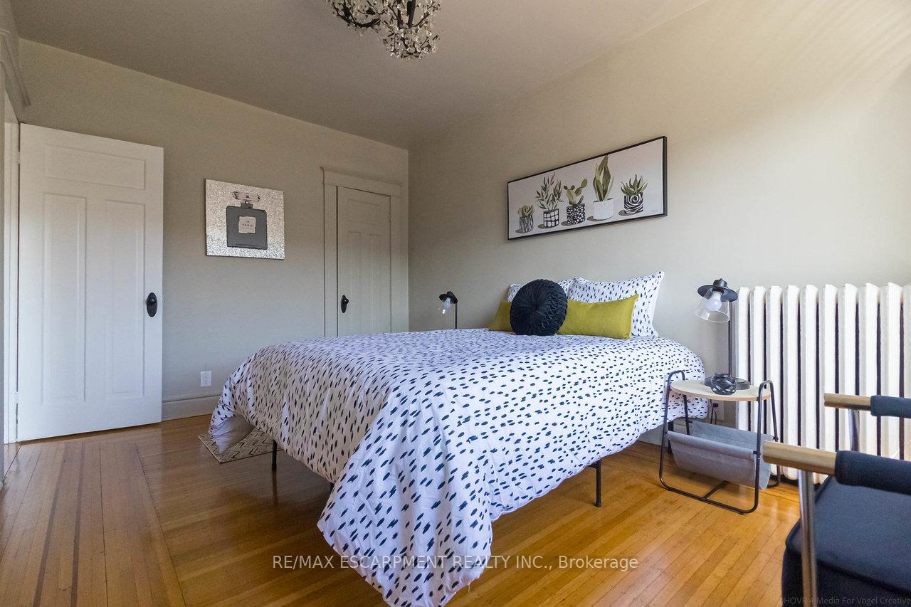 Photo 6 of 27 Elm Street, Hamilton, St. Clair — HOMEH