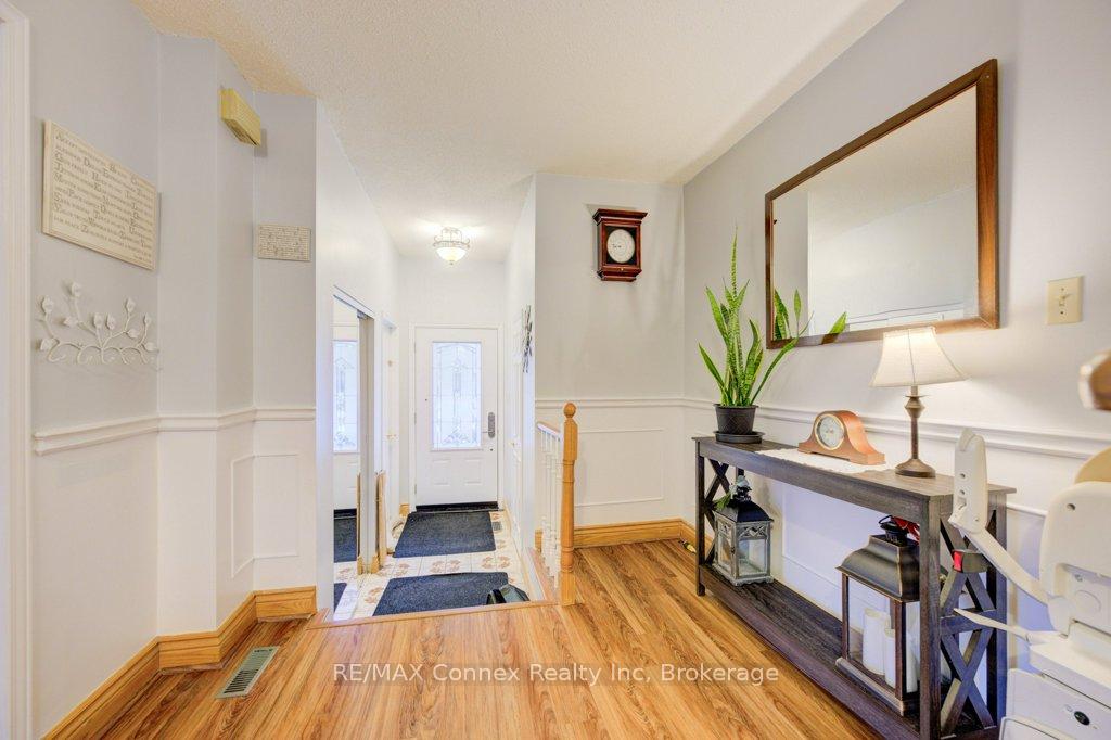 Photo 26 of 59 Rosebud Avenue, Brampton, Brampton West — HOMEH