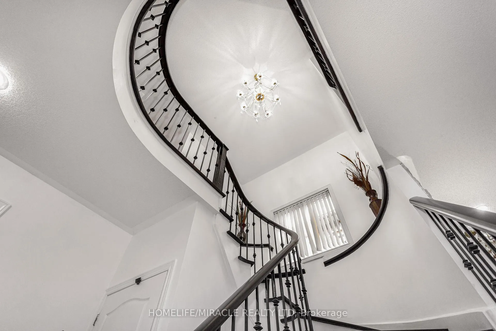 Photo 16 of 20 Atira Avenue, Brampton, Fletcher's Meadow — HOMEH