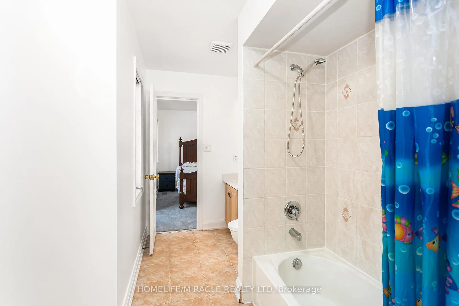 Photo 28 of 20 Atira Avenue, Brampton, Fletcher's Meadow — HOMEH