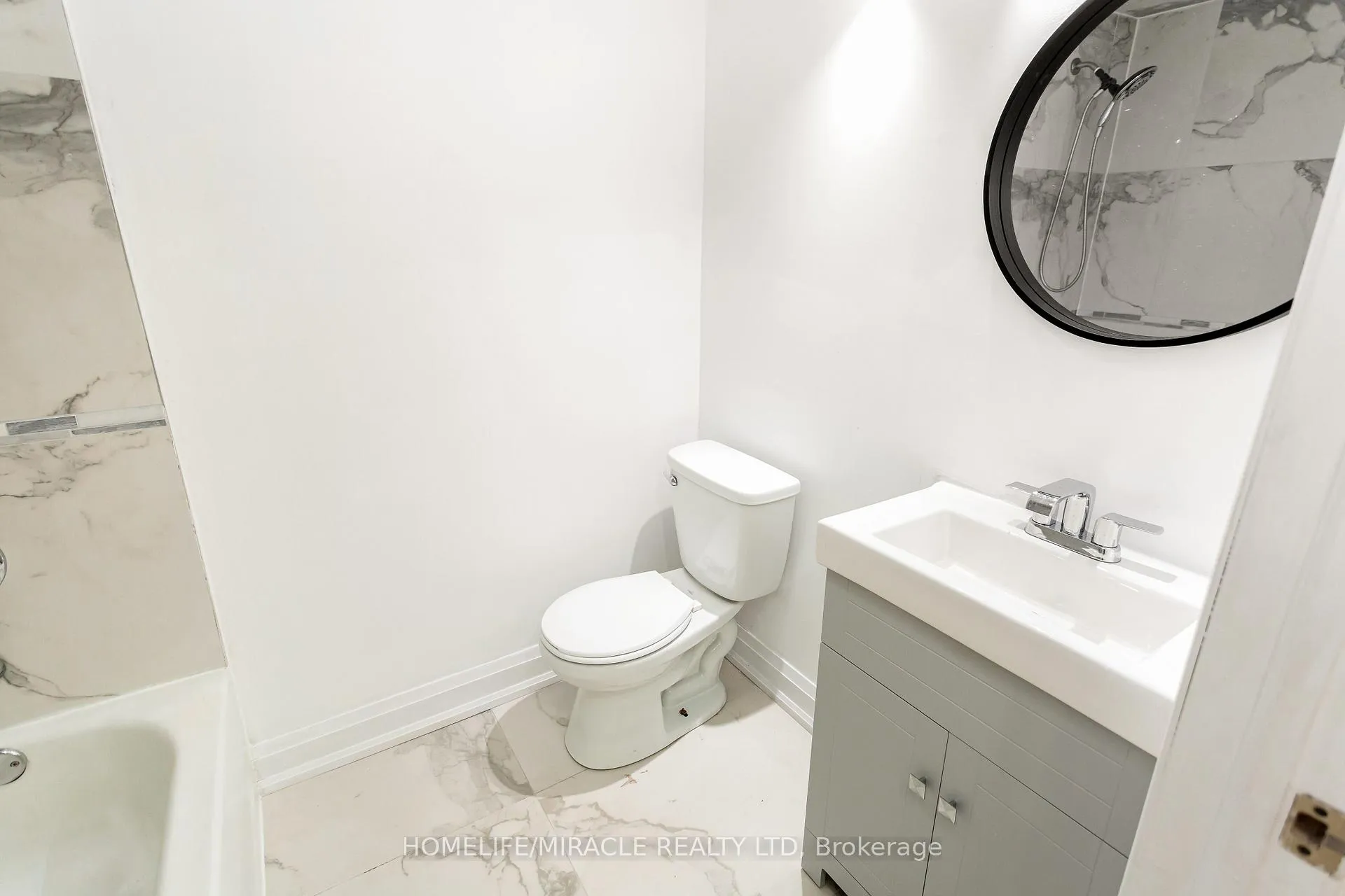 Photo 44 of 20 Atira Avenue, Brampton, Fletcher's Meadow — HOMEH