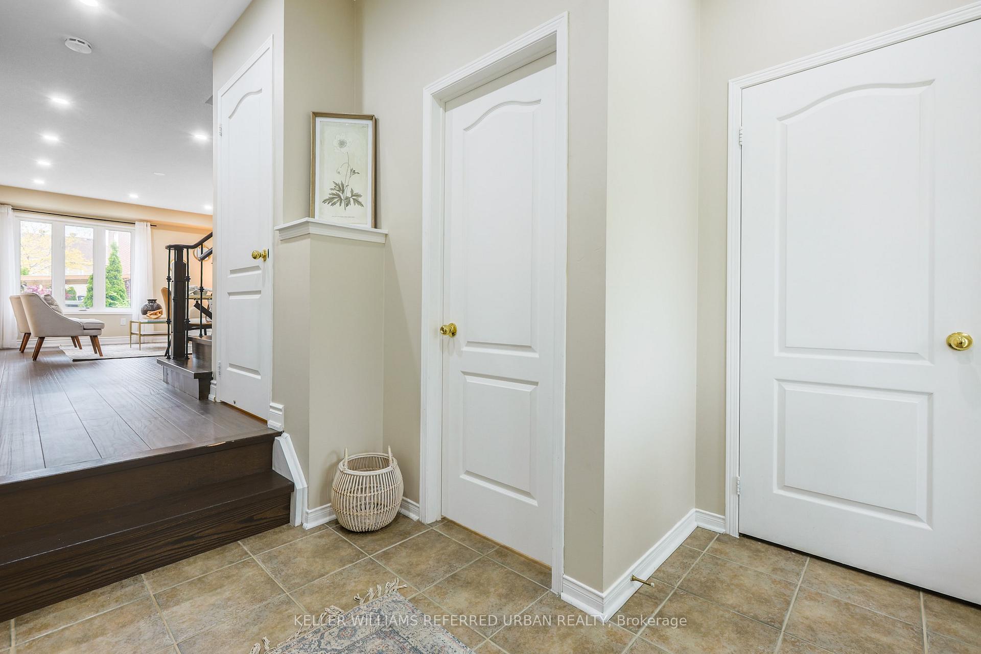Photo 3 of 50 Hornsell Circle, Ajax, Northeast Ajax — HOMEH