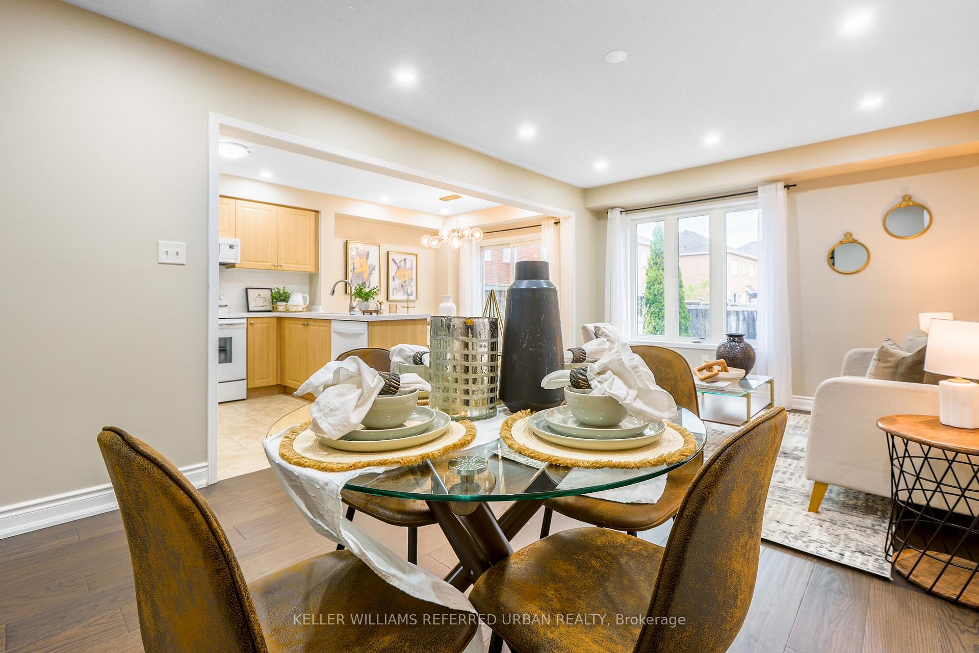 Photo 9 of 50 Hornsell Circle, Ajax, Northeast Ajax — HOMEH