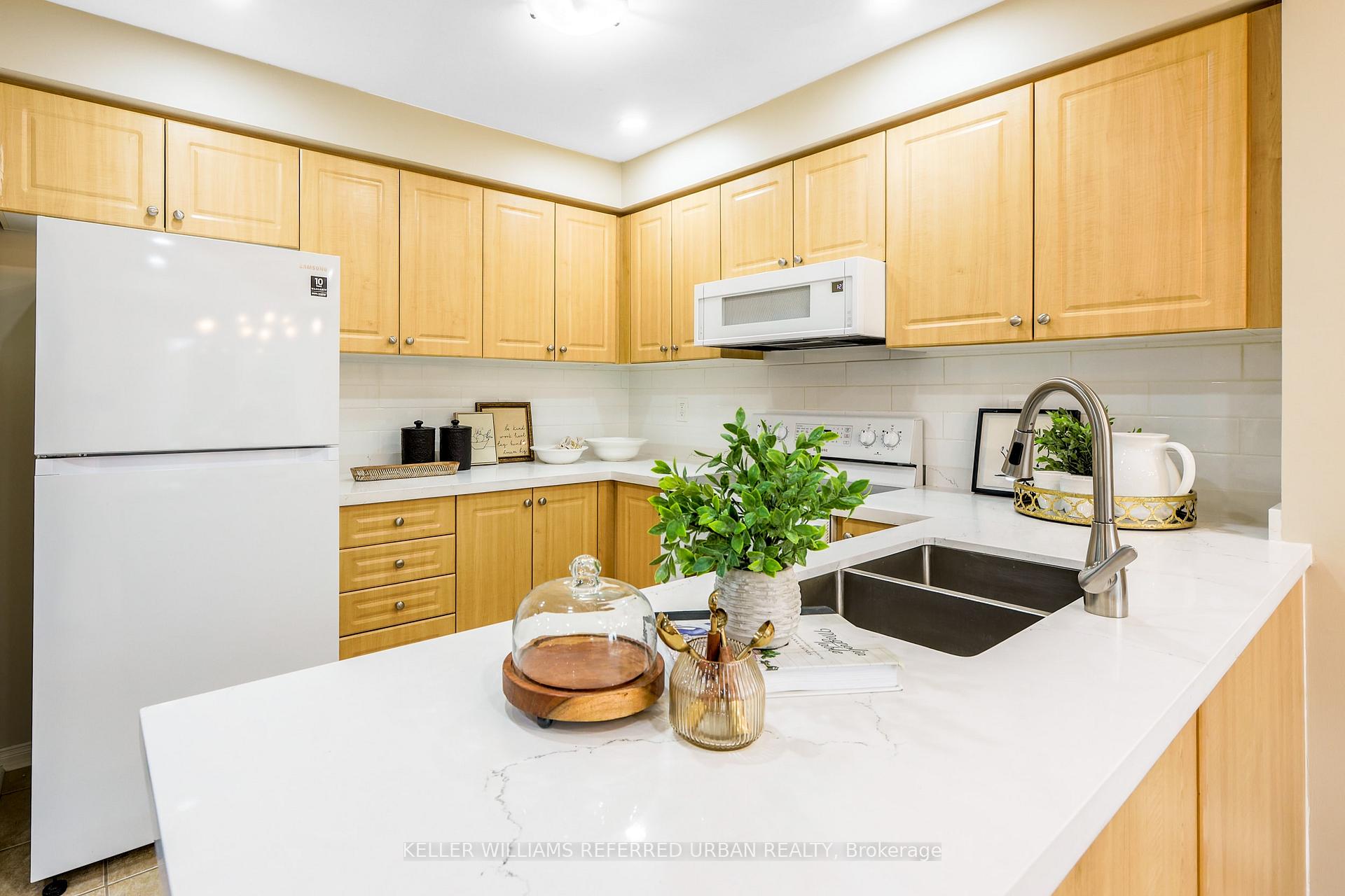 Photo 18 of 50 Hornsell Circle, Ajax, Northeast Ajax — HOMEH