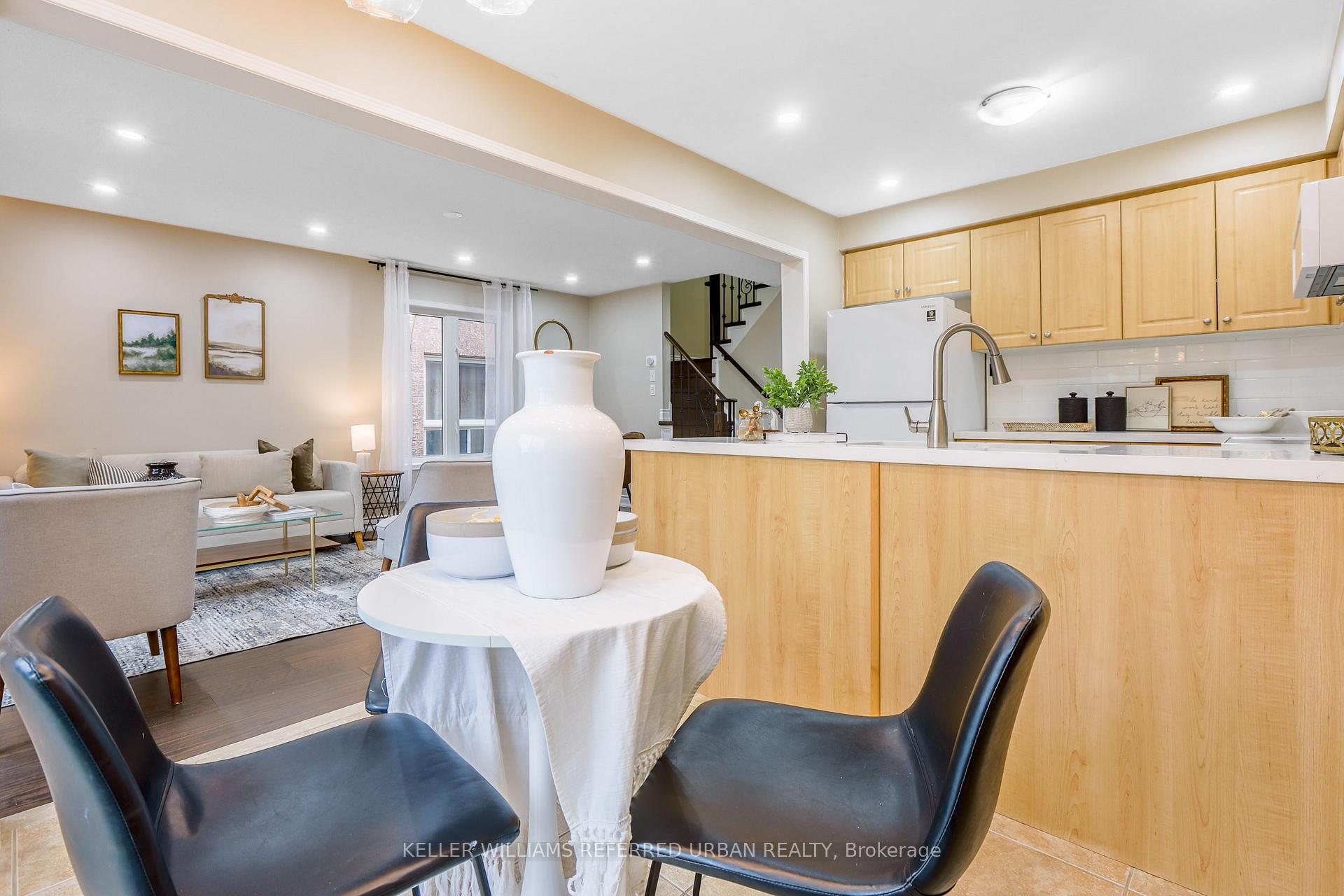 Photo 17 of 50 Hornsell Circle, Ajax, Northeast Ajax — HOMEH