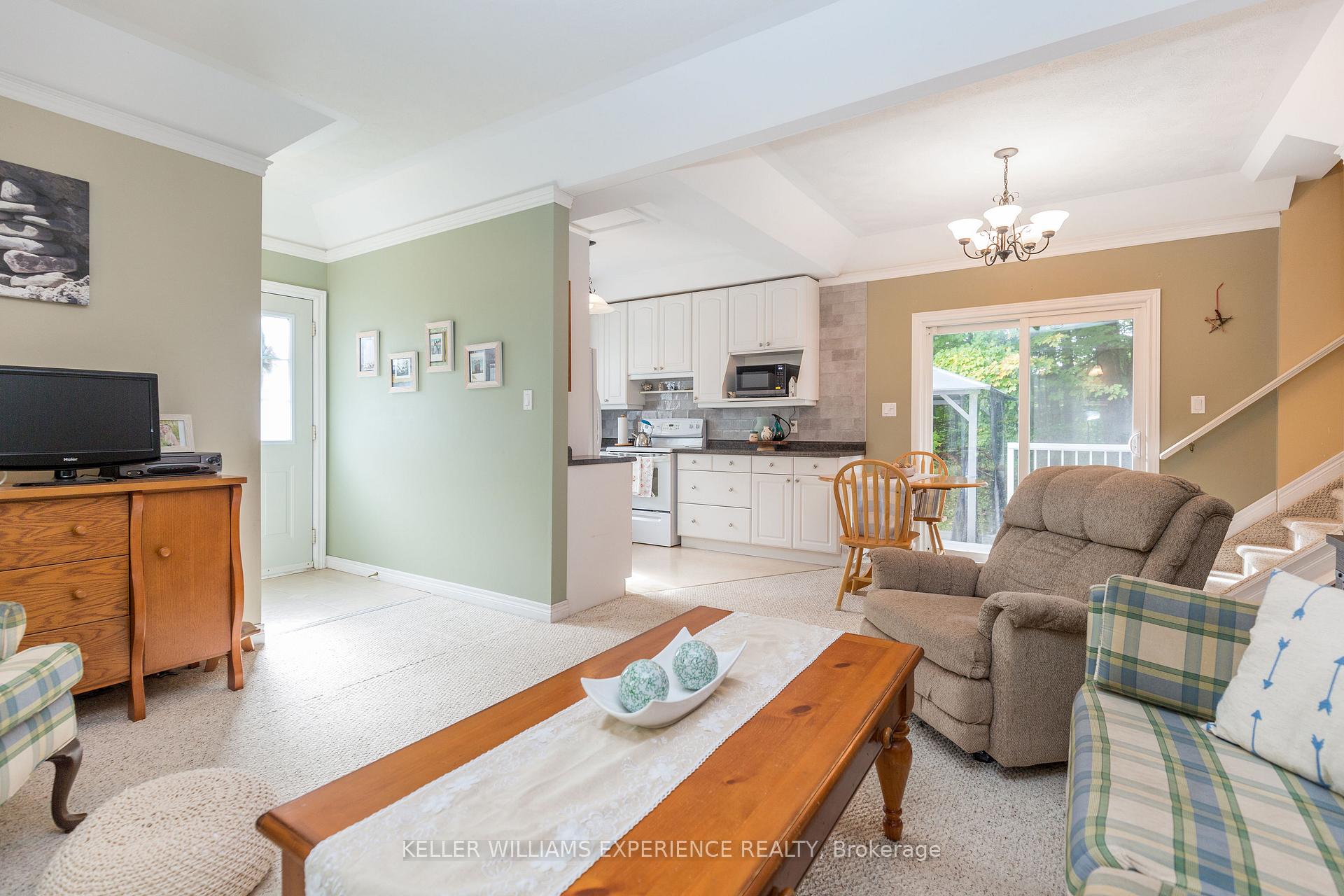 Photo 9 of 2486 Houseys Rapids Road, Gravenhurst, Morrison — HOMEH