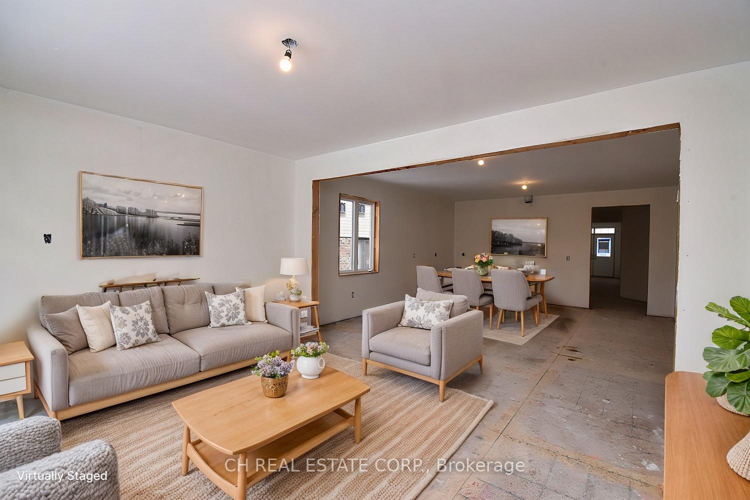 Photo 3 of 25 Ford Street N, Brant, Paris — HOMEH