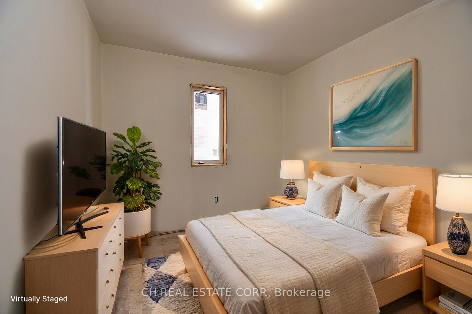 Photo 11 of 25 Ford Street N, Brant, Paris — HOMEH