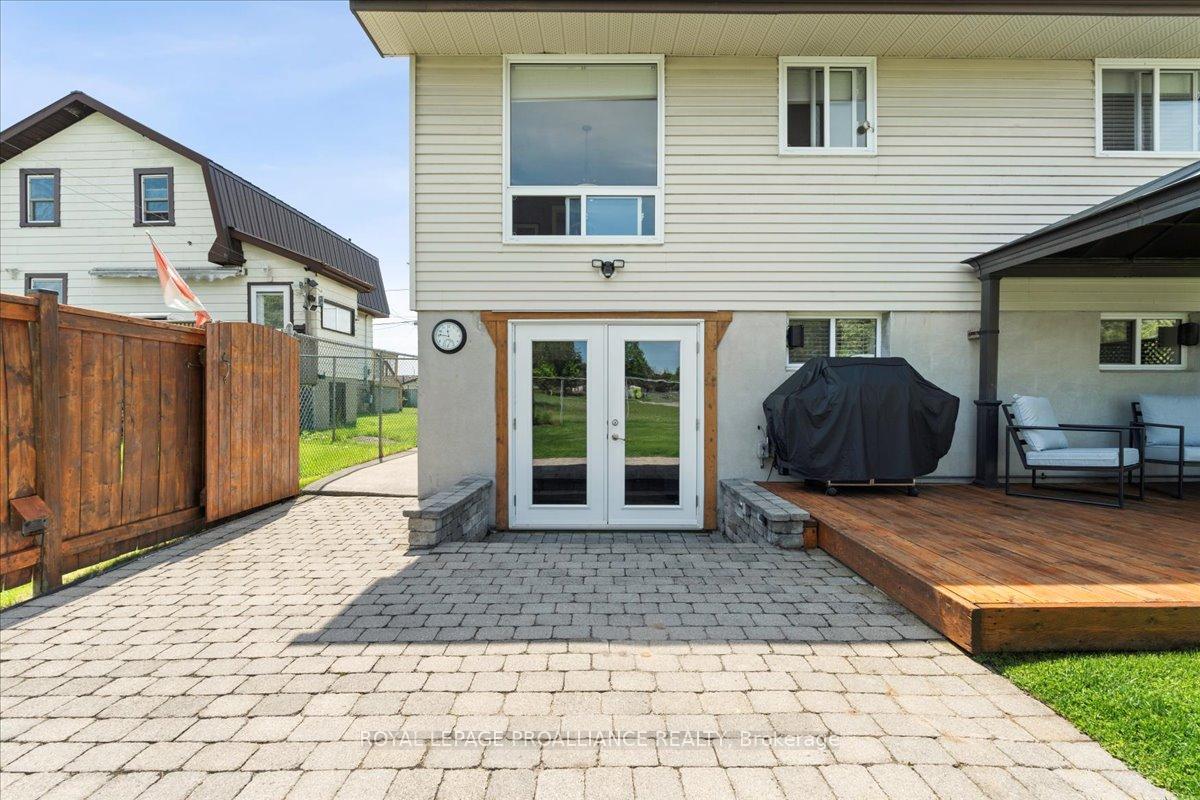 Photo 30 of 46 Safe Boulevard, Belleville, Belleville Ward — HOMEH