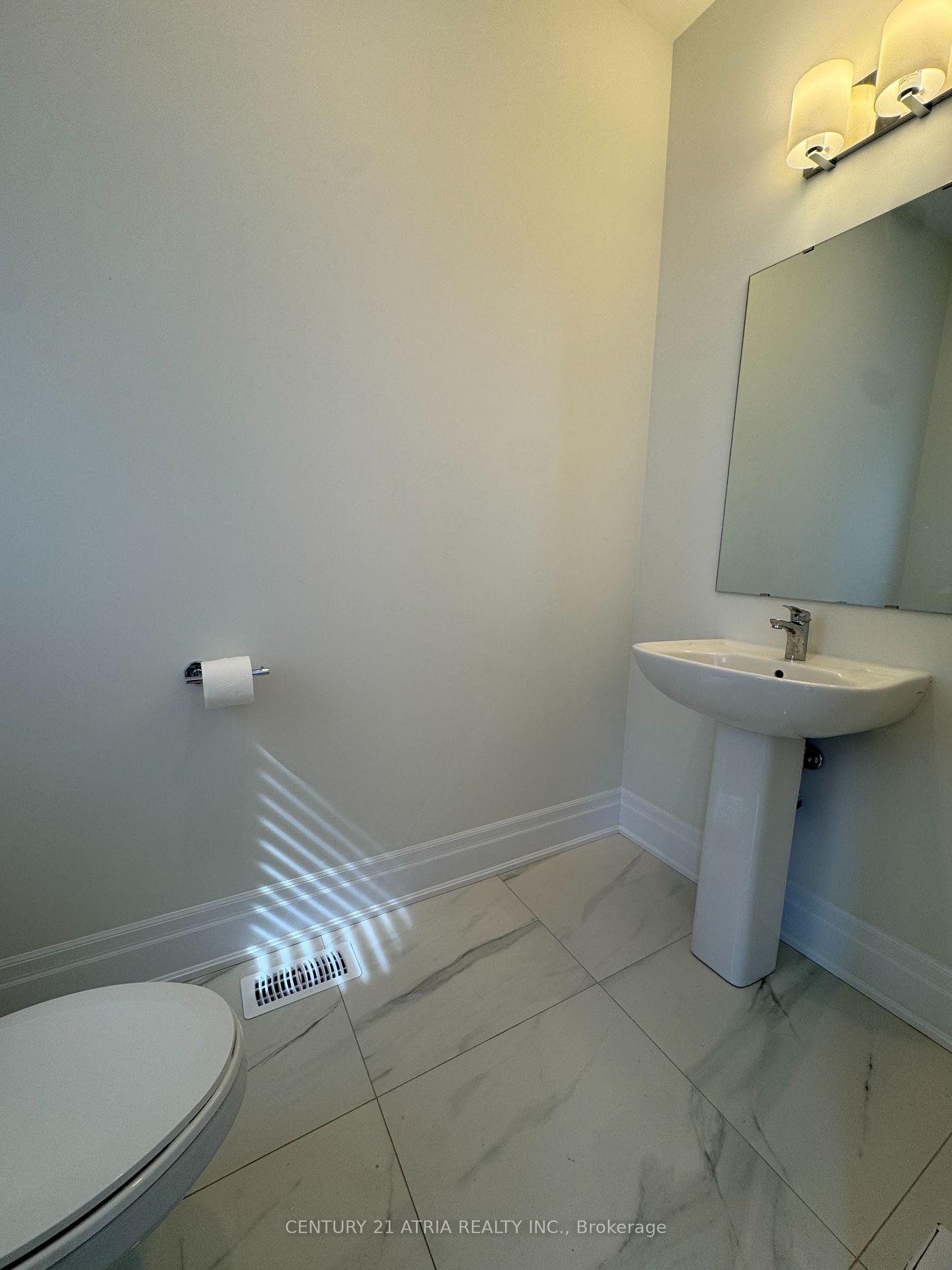Photo 20 of 2 Ernest Jones Drive, Markham, Angus Glen — HOMEH