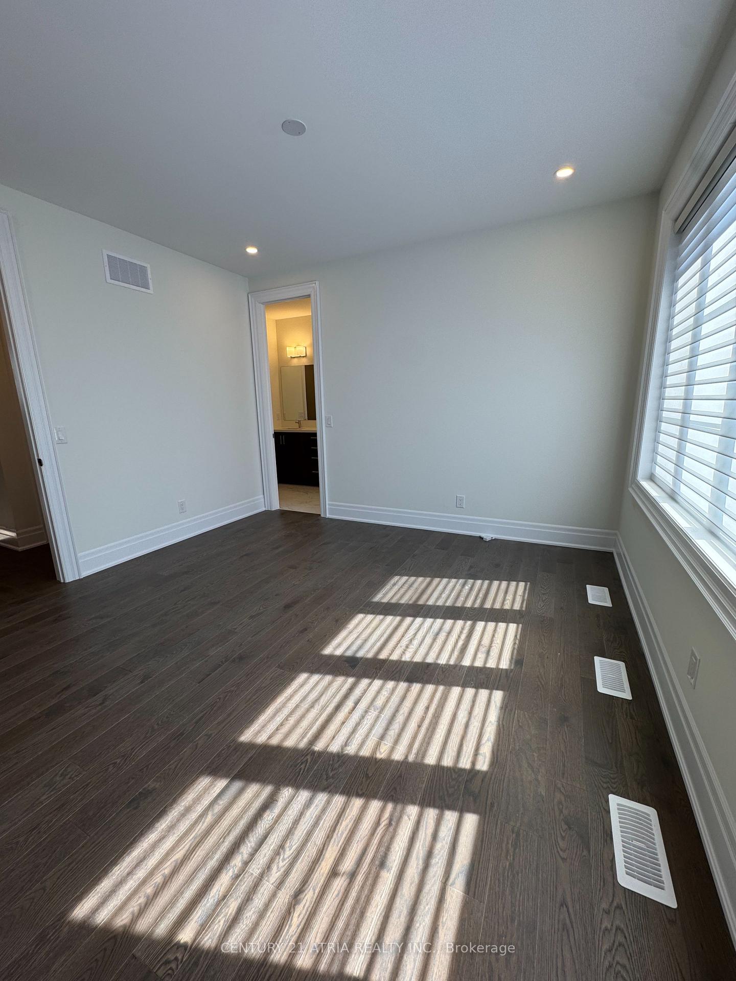 Photo 31 of 2 Ernest Jones Drive, Markham, Angus Glen — HOMEH