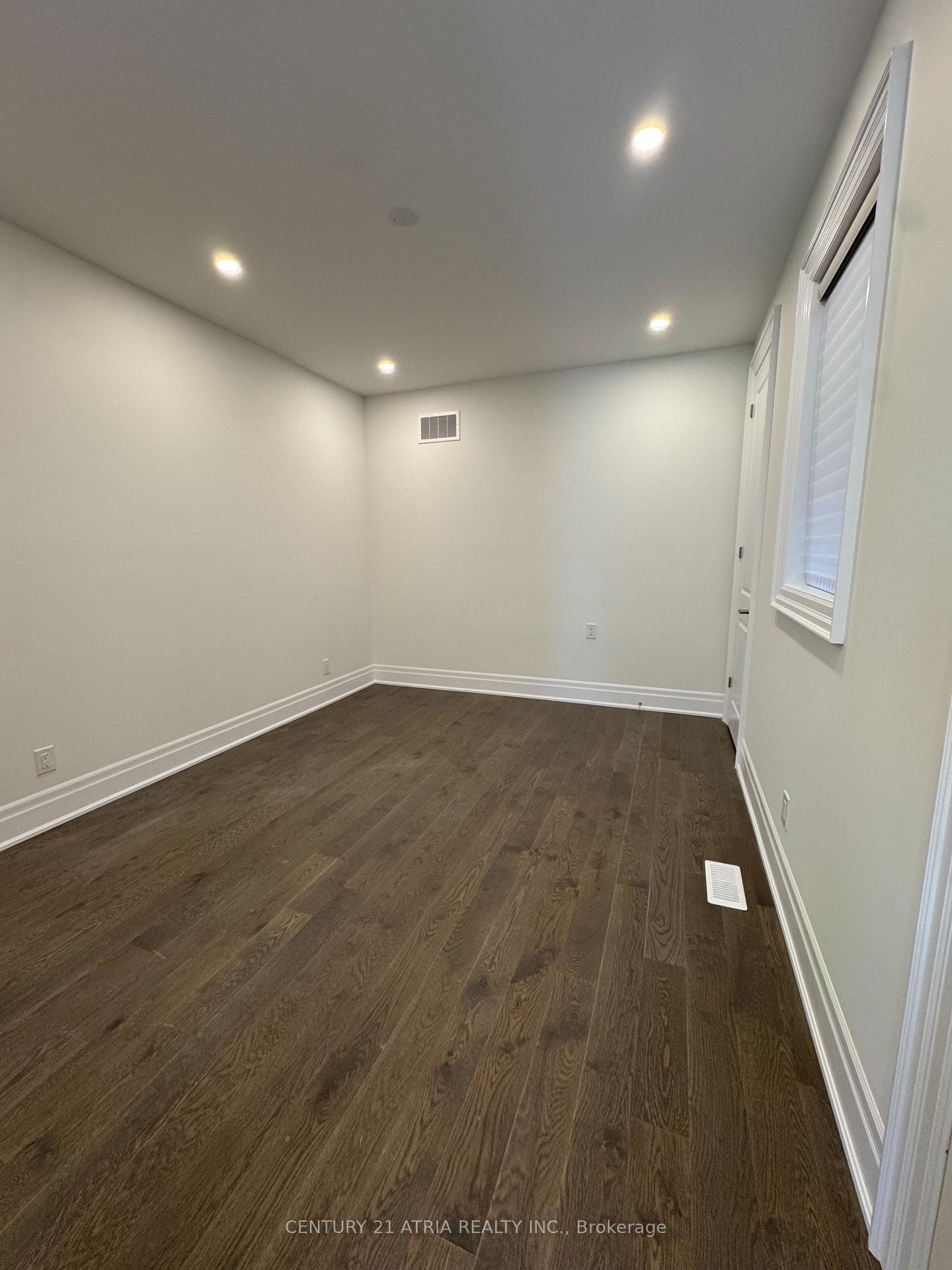 Photo 17 of 2 Ernest Jones Drive, Markham, Angus Glen — HOMEH