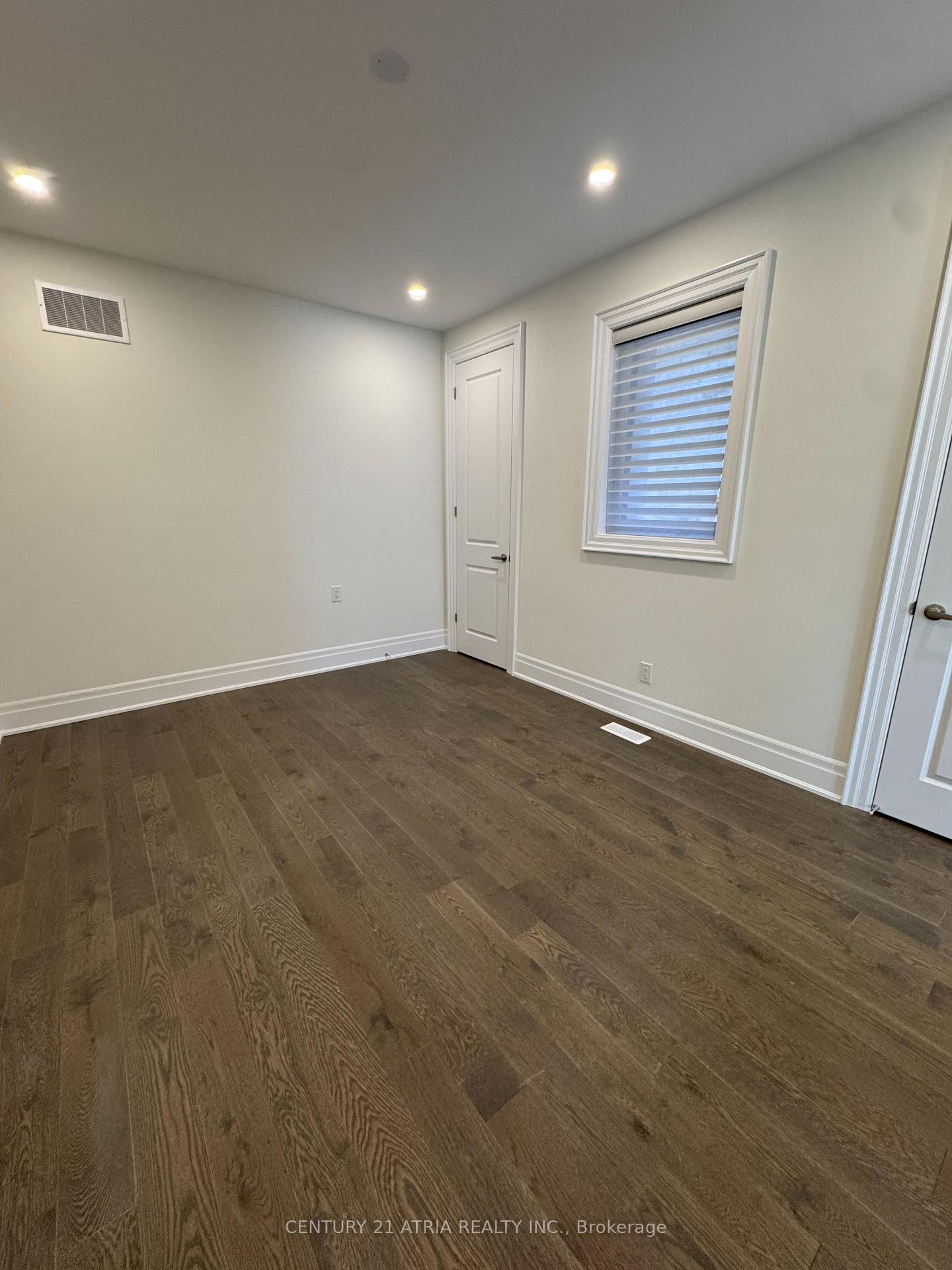 Photo 15 of 2 Ernest Jones Drive, Markham, Angus Glen — HOMEH