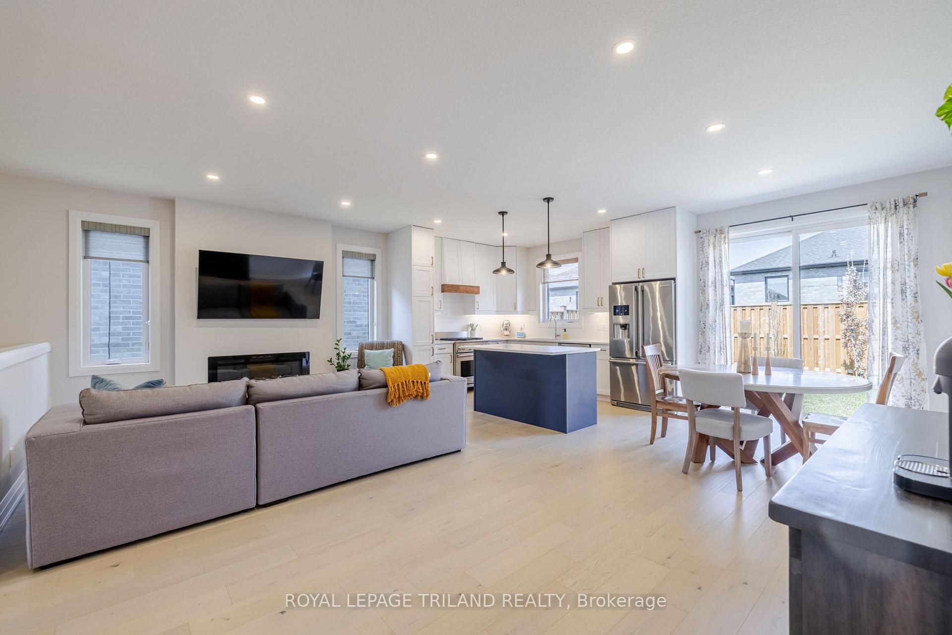 Photo 7 of Unit 68, 383 Daventry Way, Middlesex Centre, Kilworth — HOMEH