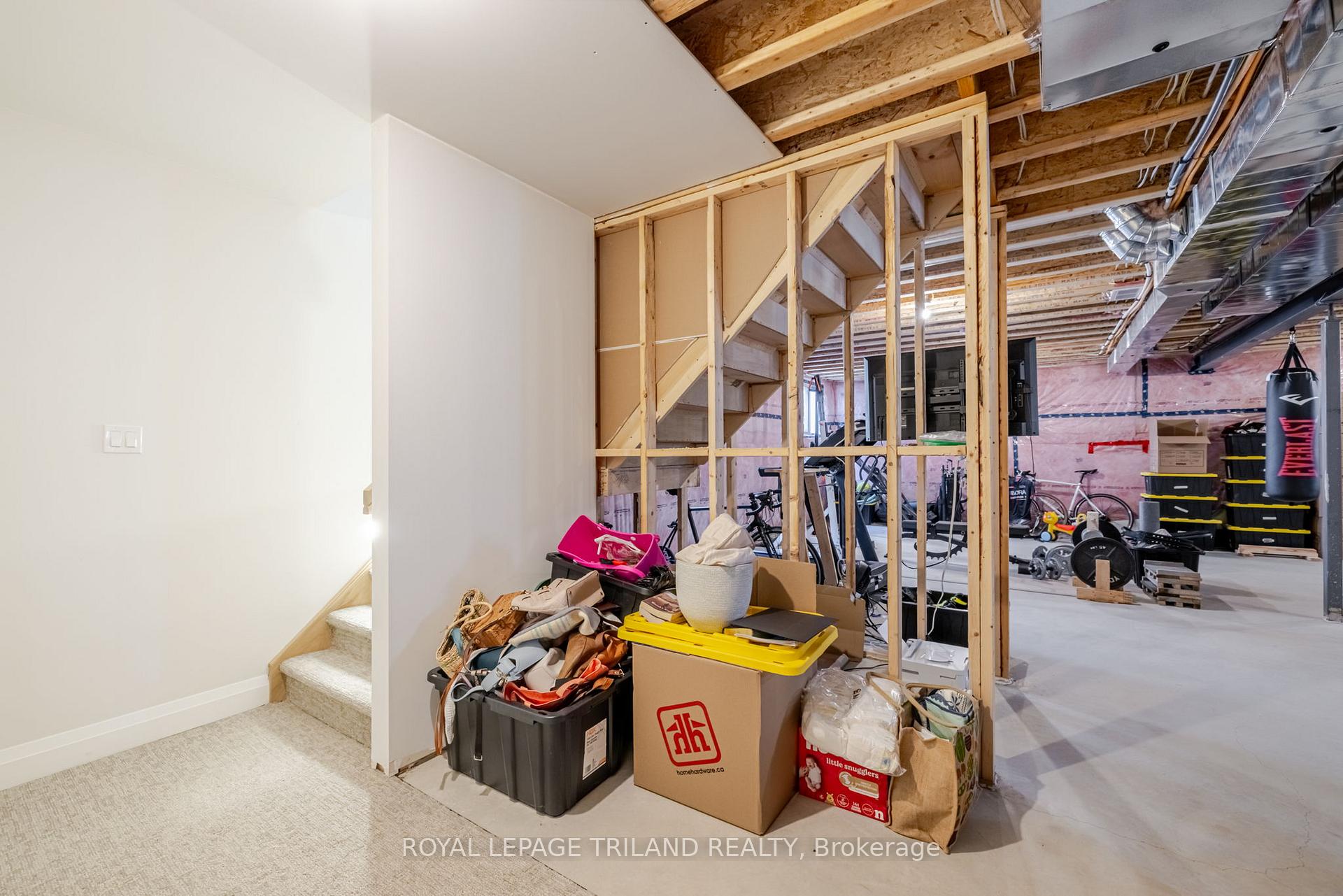 Photo 13 of Unit 68, 383 Daventry Way, Middlesex Centre, Kilworth — HOMEH