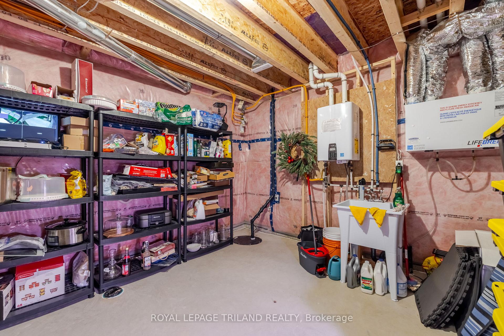 Photo 26 of Unit 68, 383 Daventry Way, Middlesex Centre, Kilworth — HOMEH