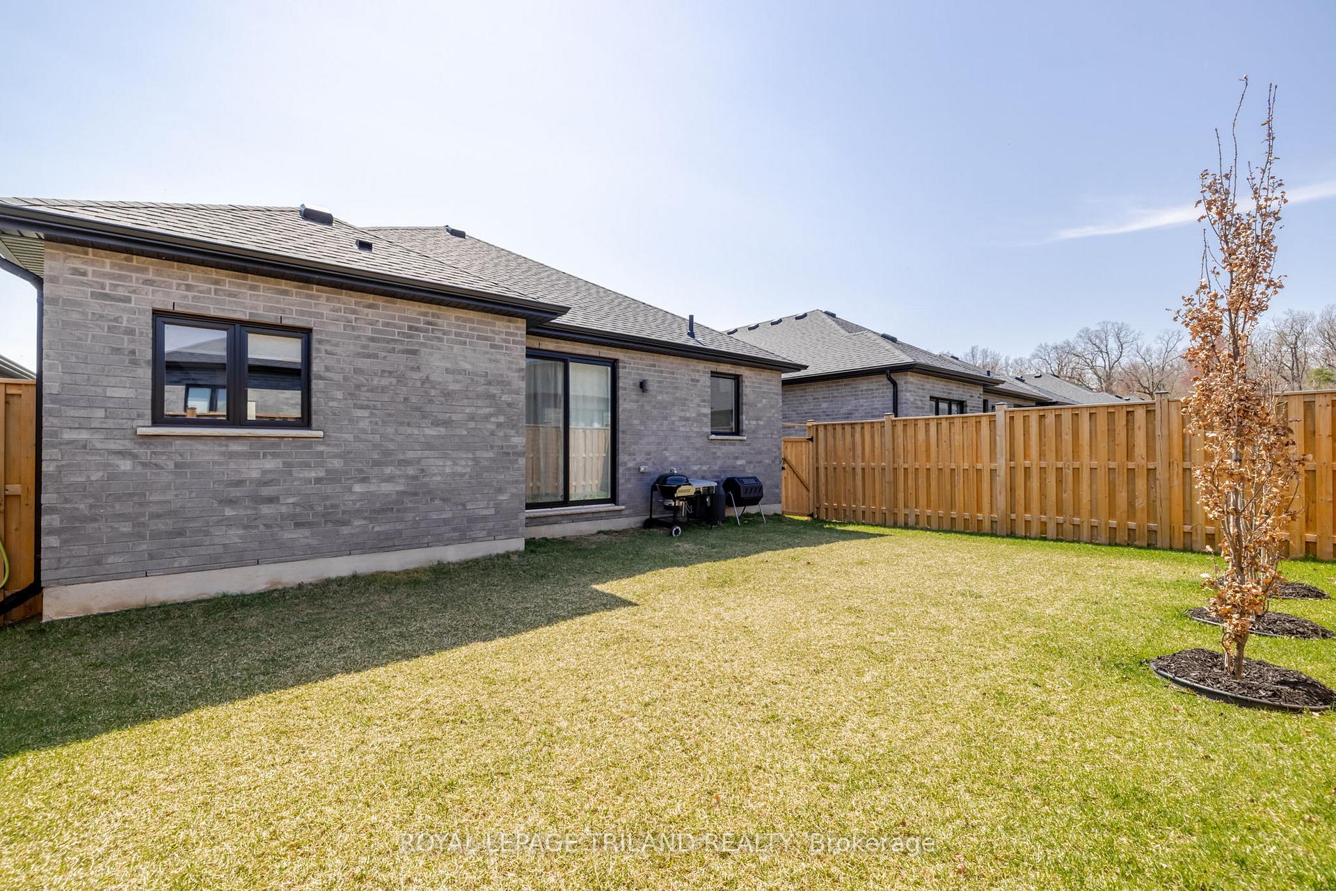 Photo 20 of Unit 68, 383 Daventry Way, Middlesex Centre, Kilworth — HOMEH