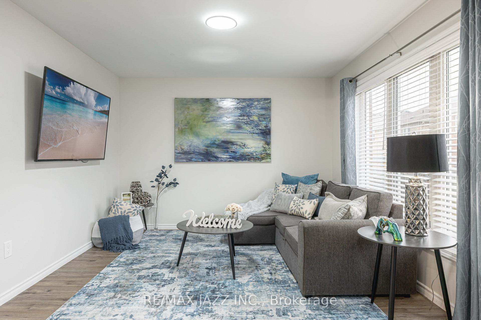 Photo 9 of 1869 Liatris Drive, Pickering, Duffin Heights — HOMEH