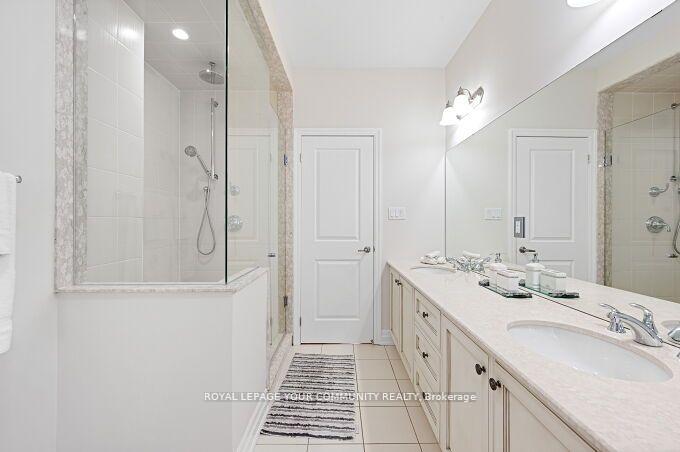 Photo 22 of 14 Robert Berry Crescent, King, King City — HOMEH