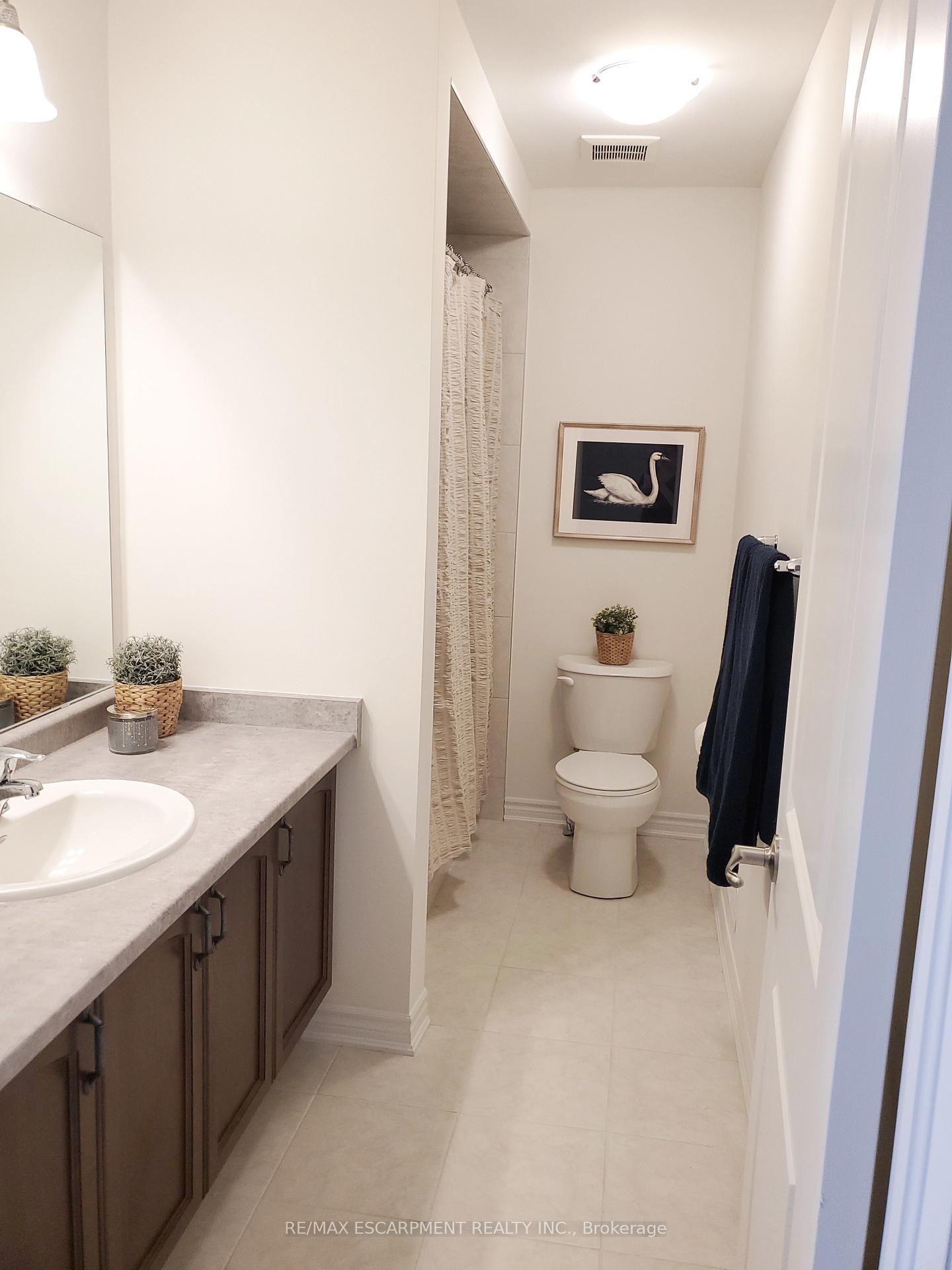 Photo 26 of Unit 118, 305 Garner Road W, Hamilton, Ancaster — HOMEH