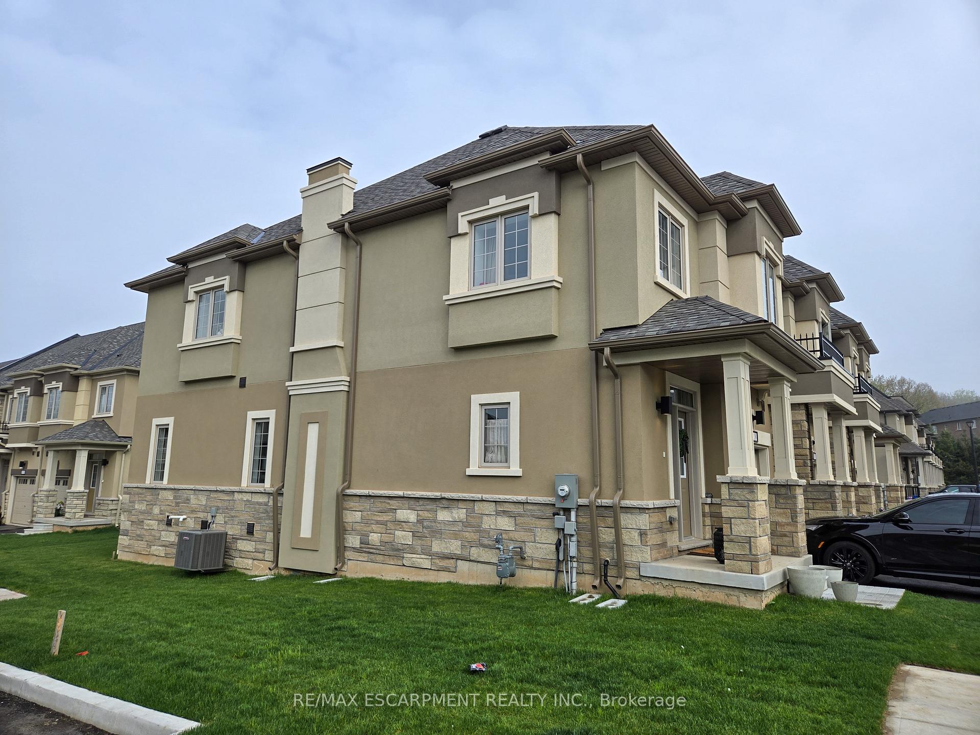 Photo 16 of Unit 118, 305 Garner Road W, Hamilton, Ancaster — HOMEH