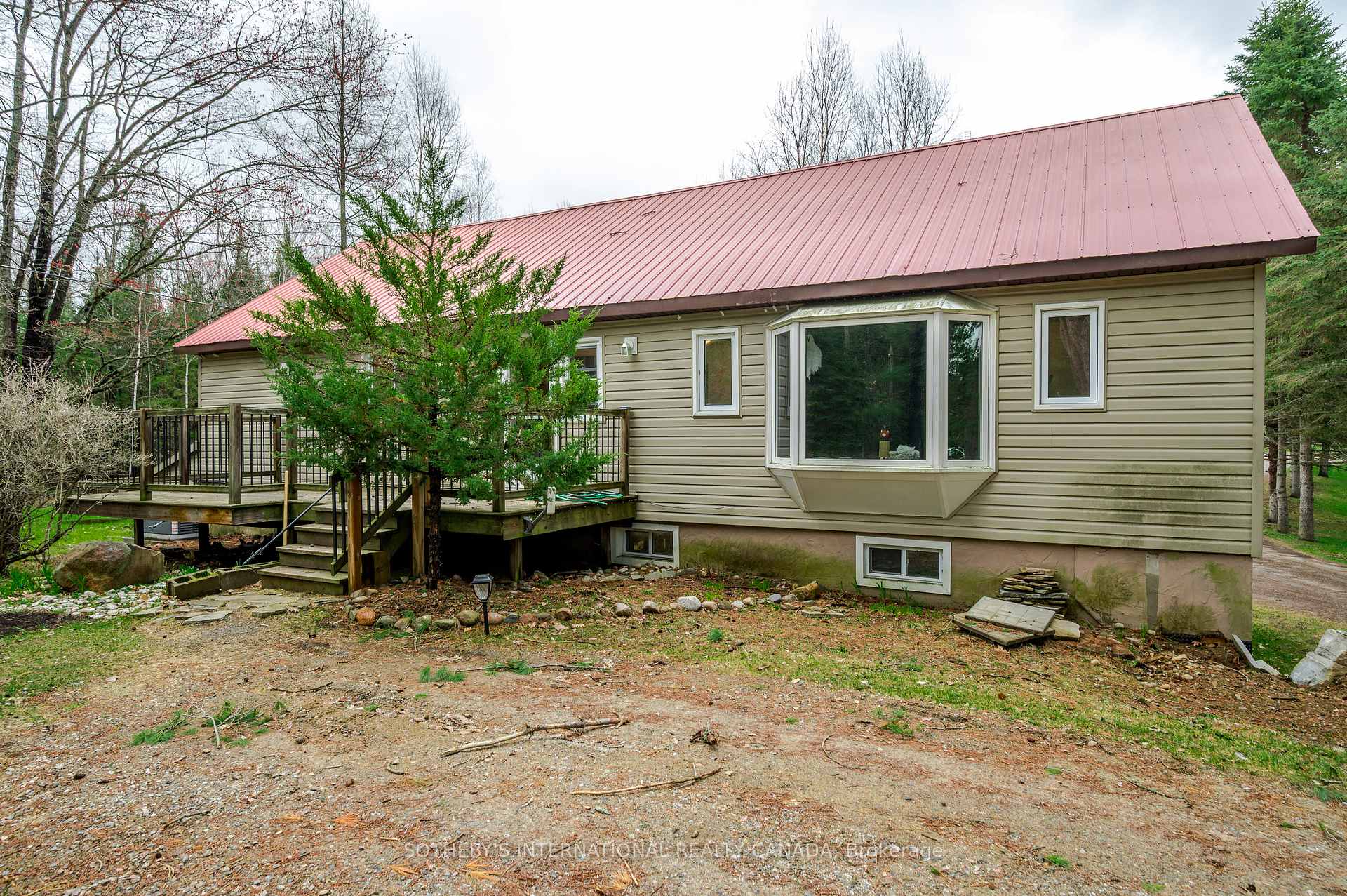 Photo 1 of 2006 Bay Lake Road, Bancroft — HOMEH