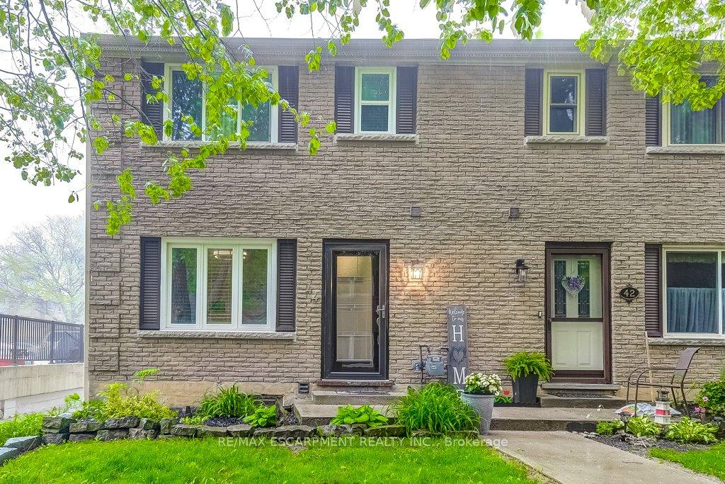 Photo 1 of 44 Tivoli Drive, Hamilton, Mountview — HOMEH