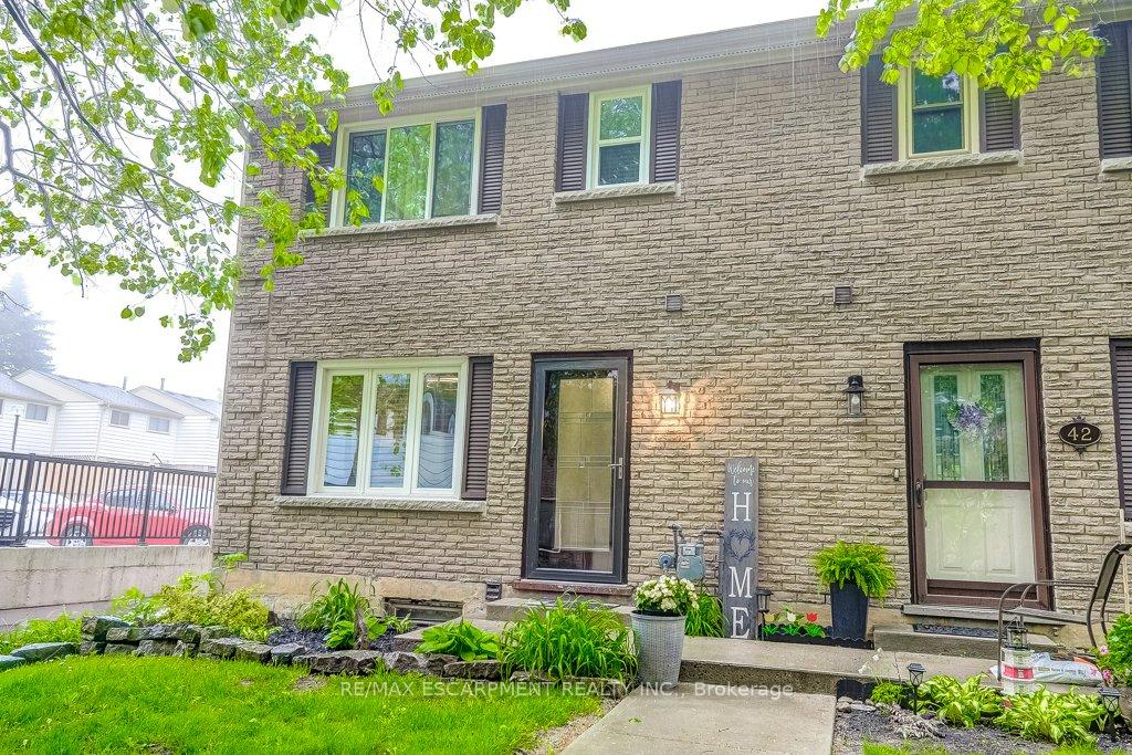 Photo 11 of 44 Tivoli Drive, Hamilton, Mountview — HOMEH
