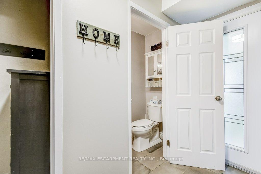 Photo 8 of 44 Tivoli Drive, Hamilton, Mountview — HOMEH