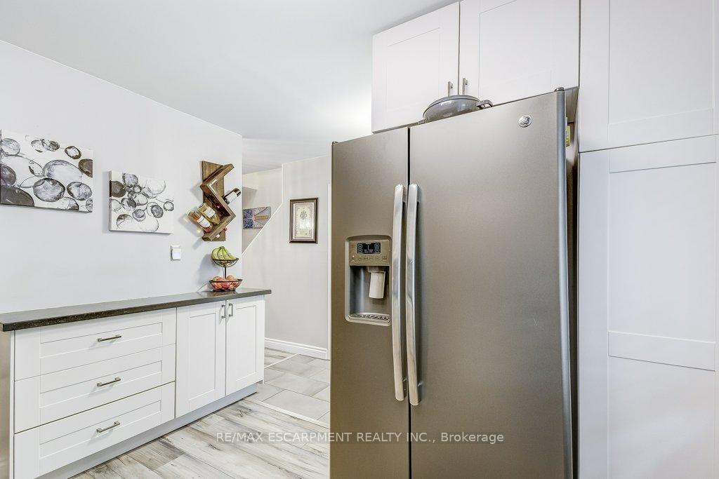 Photo 10 of 44 Tivoli Drive, Hamilton, Mountview — HOMEH