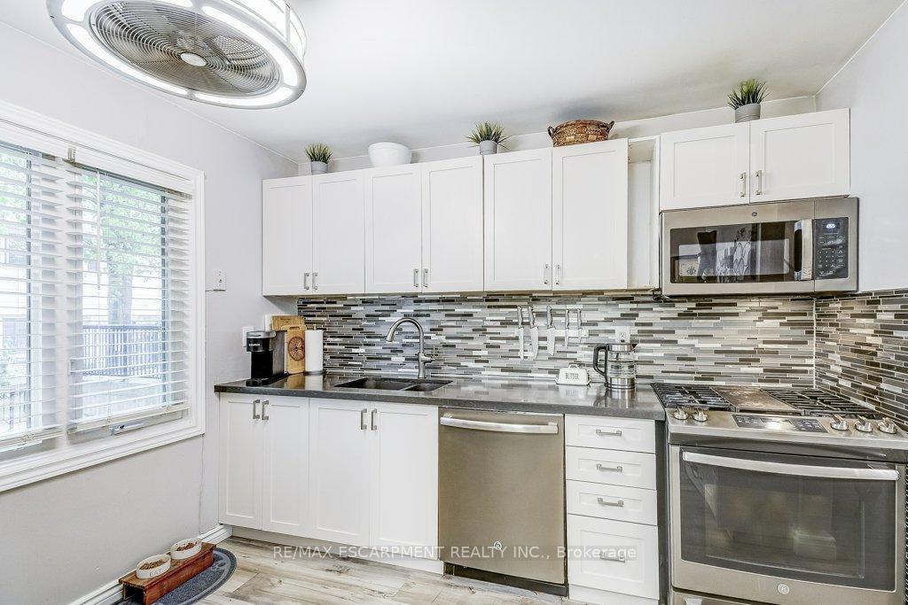 Photo 4 of 44 Tivoli Drive, Hamilton, Mountview — HOMEH