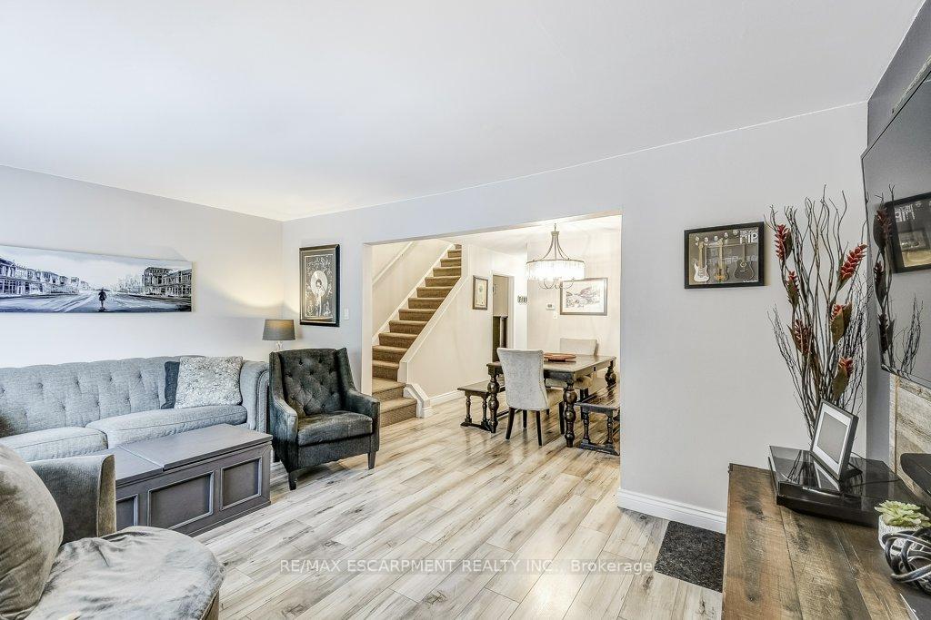 Photo 19 of 44 Tivoli Drive, Hamilton, Mountview — HOMEH