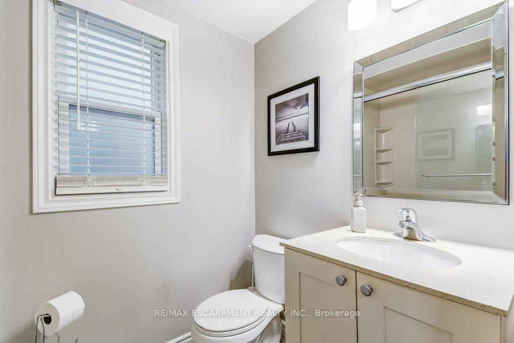 Photo 12 of 44 Tivoli Drive, Hamilton, Mountview — HOMEH