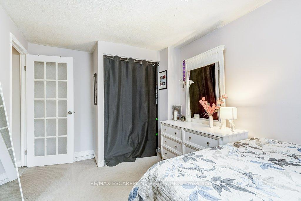 Photo 39 of 44 Tivoli Drive, Hamilton, Mountview — HOMEH