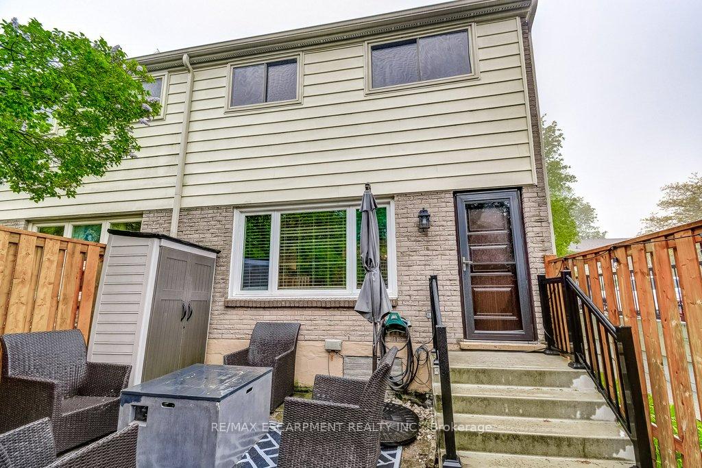 Photo 30 of 44 Tivoli Drive, Hamilton, Mountview — HOMEH