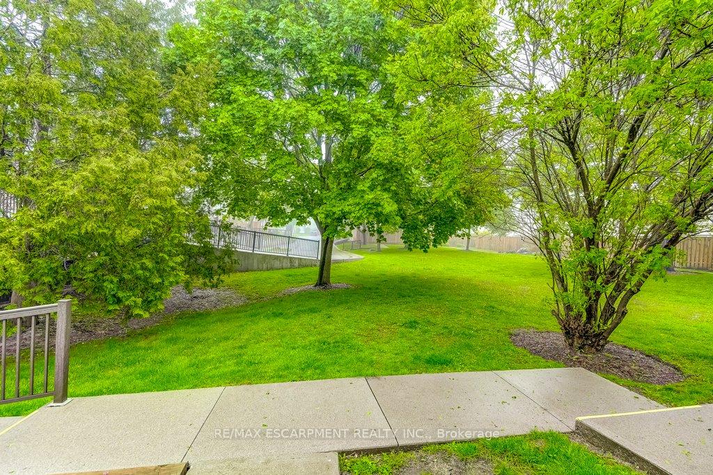 Photo 35 of 44 Tivoli Drive, Hamilton, Mountview — HOMEH