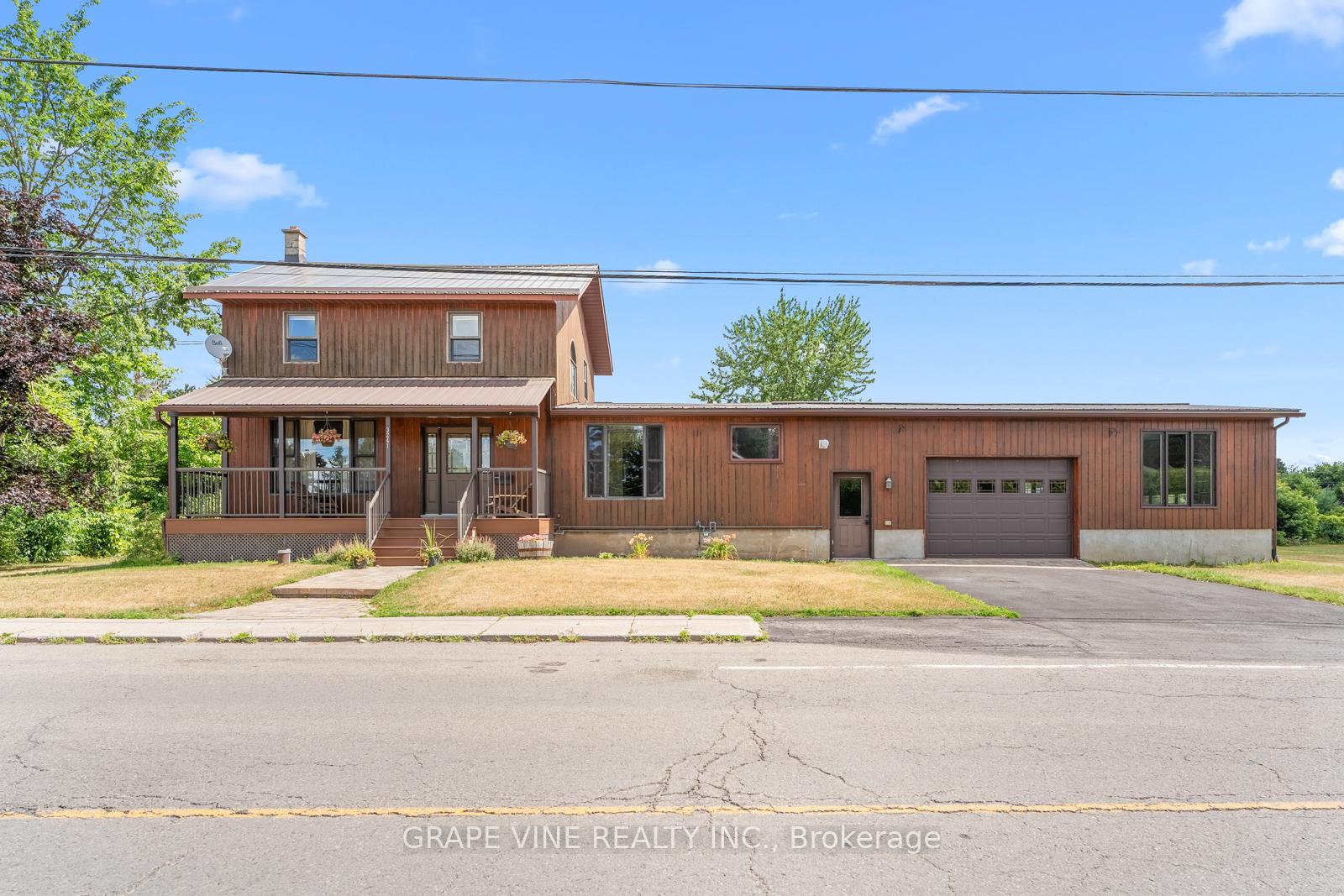 Front of 3241 Elizabeth Street