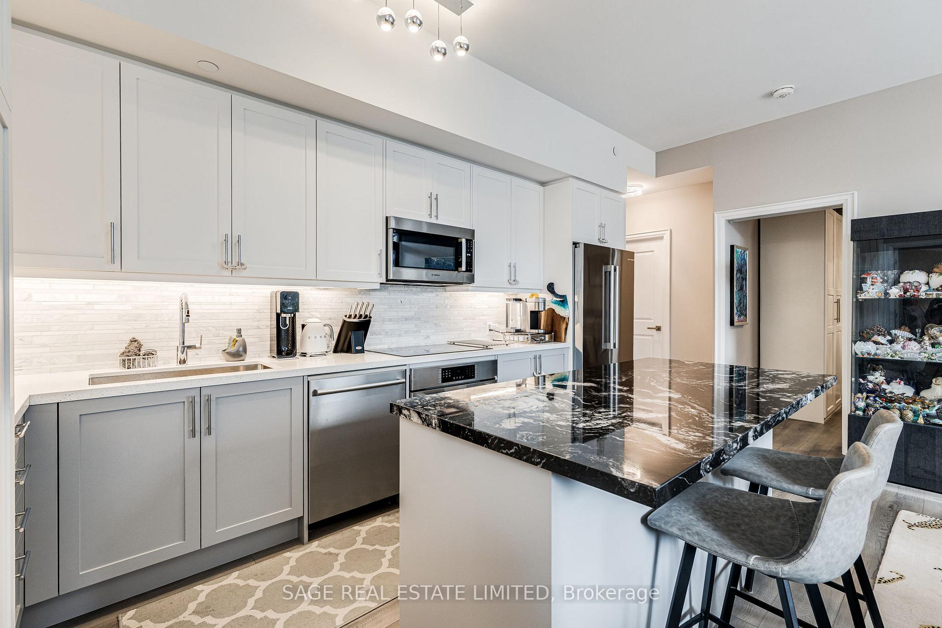 Photo 11 of Unit 216, 10 Gatineau Drive, Vaughan, Beverley Glen — HOMEH