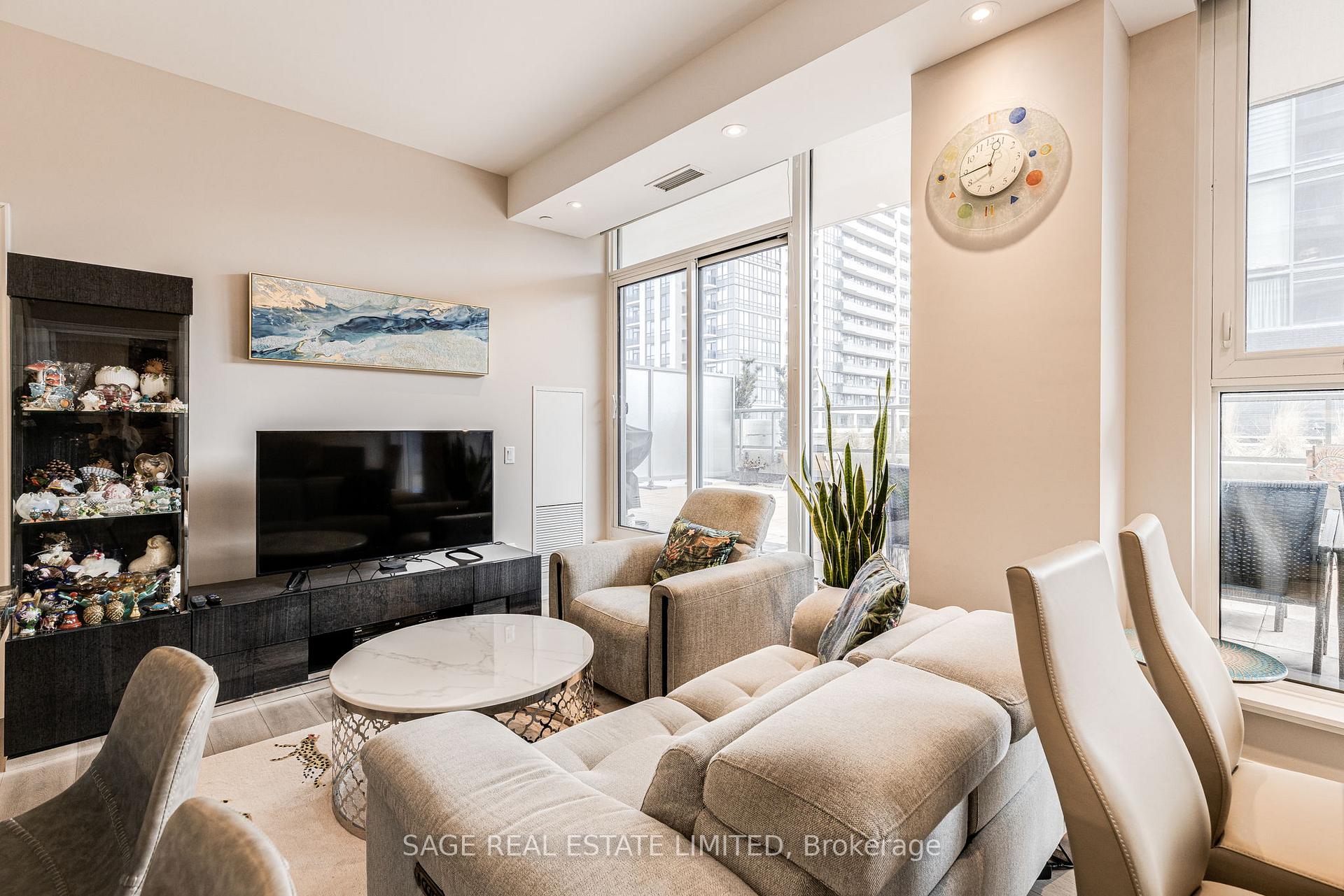 Photo 21 of Unit 216, 10 Gatineau Drive, Vaughan, Beverley Glen — HOMEH